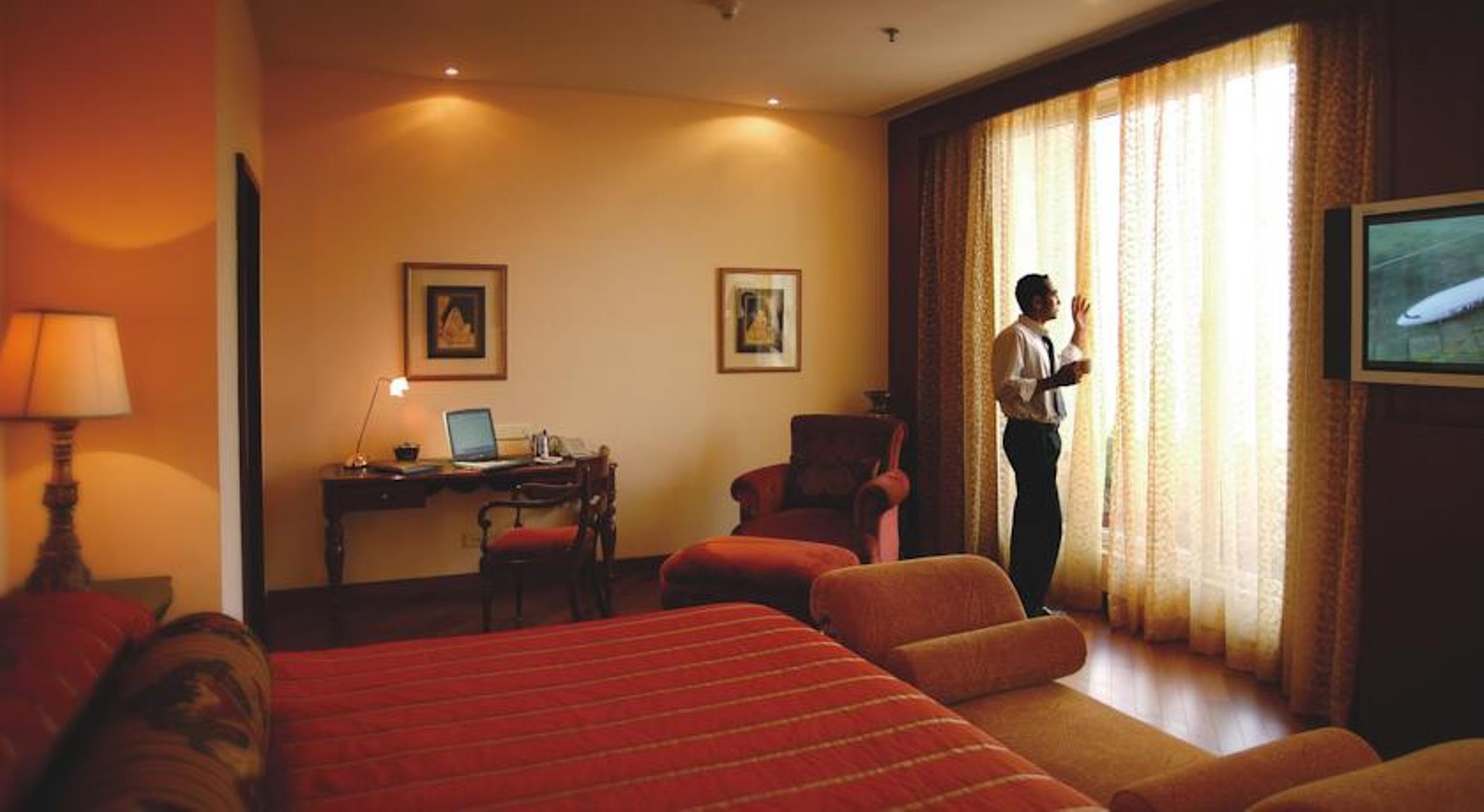 Hotel The Lalit Bombaj Pokój zdjęcie A room at the Taj Bengal