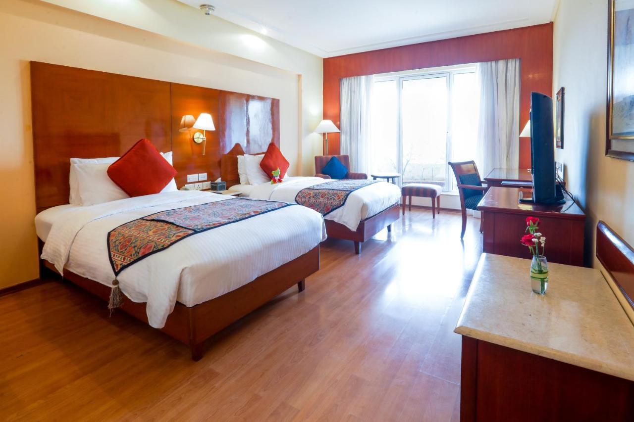Hotel The Lalit Bombaj Zewnętrze zdjęcie Deluxe Room